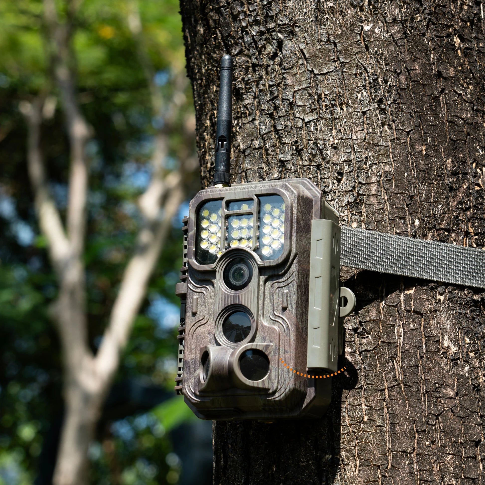 GardePro E9PWF Wi-Fi Trail Camera - GardePro